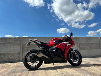 Honda CBR1000RR 2012 Anniversary Edition - 2