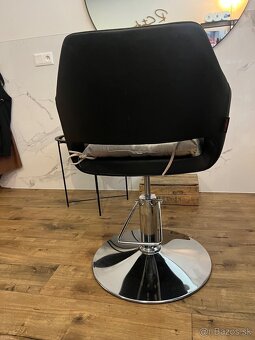 Predám kadernícky nábytok - 2