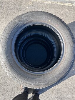 Zimné pneu YOKOHAMA 215/60r16 - 2