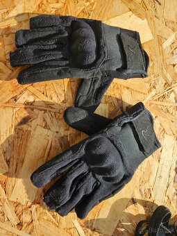 Čierne taktické rukavice Rothco - 2