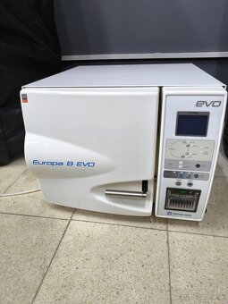 Autokláv - Parný sterilizátor Europa B Evo - 2