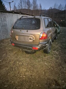 Hyundai Santa Fe na náhradné diely - 2