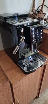 Delonghi ECAM23.120.B - 2