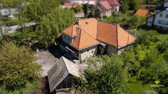NA PREDAJ – Objekt vhodný na výstavbu bytového domu - 2