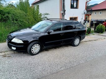 Predam skoda oktavia 2 1.9 77 - 2