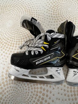 Bauer supreme M40 Jr 1. EE - 2