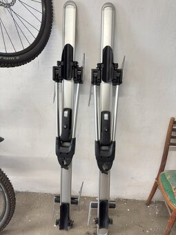 Predám strešný nosič na bicykel Whisbar WB201 - 2
