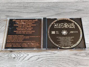 FLESHCRAWL - "Descend Into The Absurd" CD 1992/2015 - 2
