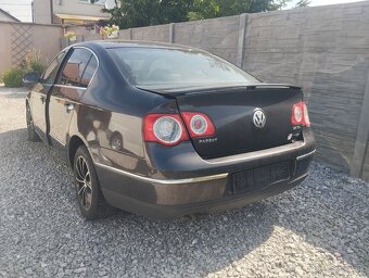 Rozpredám na diely VW Passat B6 DSG - 2