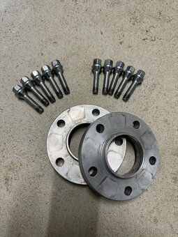 2x Rozširovacie podložky 5x120 - 2