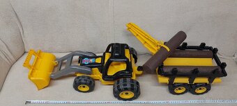 Detsky traktor s prívesom a drevom - 2
