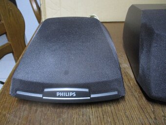 PHILIPS  center a surround - 2