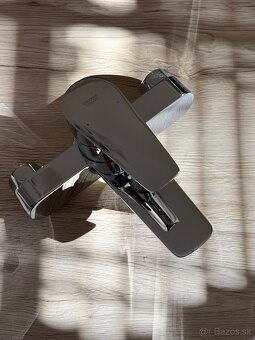 Vaňová batéria GROHE s príslušenstvom - 2