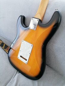 Stratocaster Squier Fender - 2