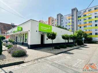 EXKLUZÍVNA ADMINISTRATÍVNA BUDOVA v centre mesta Veľký Meder - 2