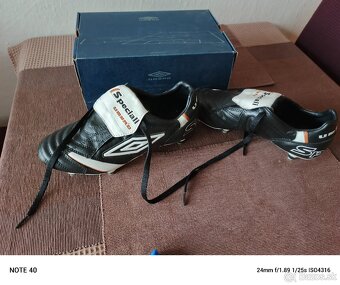Kopačky umbro veľkosť 41 - 2