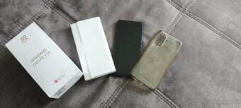 Huawei nova Y70 - 2