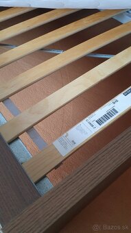 Postel MALM z Ikei s rostom a matracom - 2