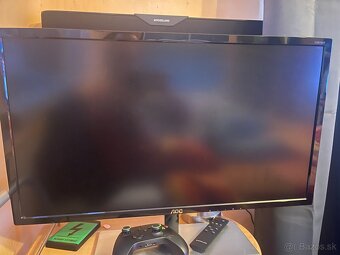 Monitor AOC 4ka - 2