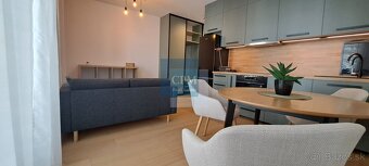 Nový klimatizovaný 2i byt v nadštandarde širšie centrum - 2