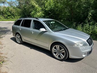 Škoda Octavia Combi RS CR - 2