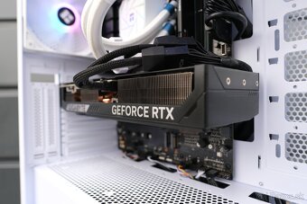 Herný PC, Ryzen 9 7950X, RTX 5070, 48GB RAM, SSD, 24m - 2