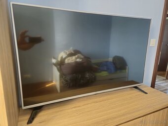 Televizor LG 49LF540V - 2