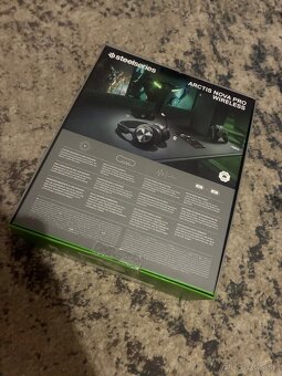 SteelSeries Arctis Nova Pro X Wireless - 2