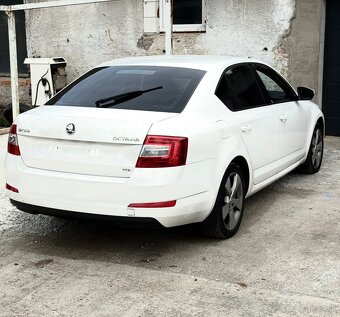 Rozpredam Škoda Octavia 3 1.6 TDi 77kw DSG . Kod motora : - 2