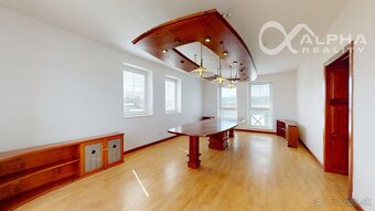 Prenájom: Polyfunkčný priestor 98,9m2, Markušovská cesta,SNV - 2