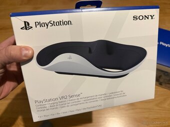 Playstation VR2 + Playstation VR2 Sense - 2