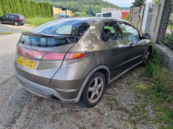 Honda Civic 8g 1.8 r18a2 06-11 ufo náhradní díly - 2