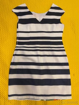 Pruhované šaty - 2
