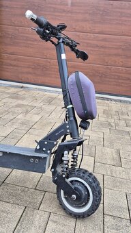 Vykonná kolobežka - 2