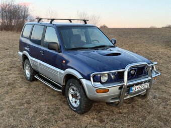 Nissan Terrano - 2