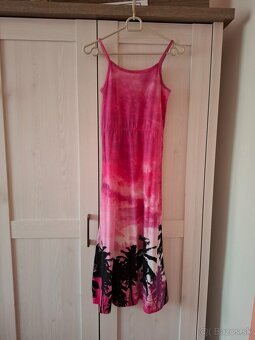 Dievčenské dlhé šaty 134/140 - 2