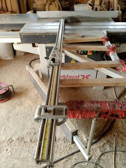 predám formatovaciu pili +odsávanie - 2