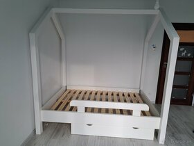 Domčeková posteľ s matracom - 2