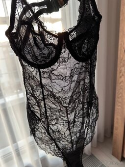 Nove krasne cipkovane body - 2