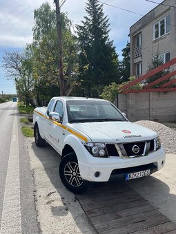 Nissam Navara 2.5 TD - 2