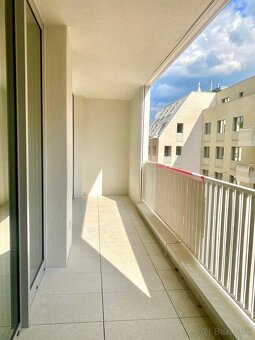 NA PREDAJ 2 IZBOVÝ BYT S BALKÓNOM V REZIDENCII VYDRICA - 2
