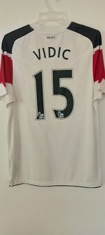 MANCHESTER UNITED..... - 2