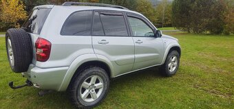 Toyota rav4 - 2