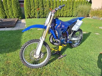 Yamaha YZ250 - 2