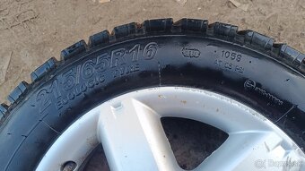 215/65 R16 - 2