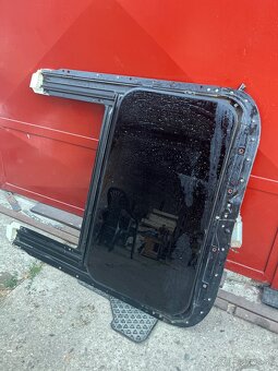 Elektrické strešné okno na Audi A4 - 2