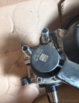 Palivové čerpadlo z n47d20c - 2