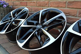 5x114,3 R17 Hlinikove disky Original Lexus CT - 2
