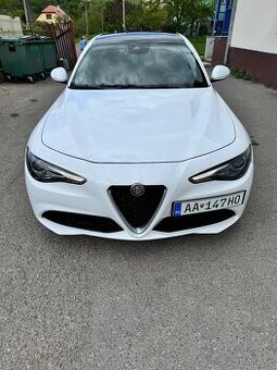 Alfa Romeo Giulia 2.2 JTD 132 kW - 2