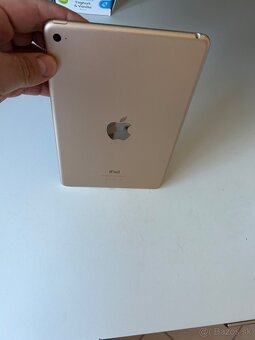 iPad Mini 4 - 2